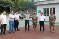 校党委书记刘子林检查指导2025级新生军训工作