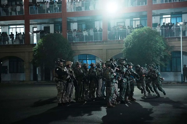 08b4d8814d717a1c5e7c6e6679a8a37d