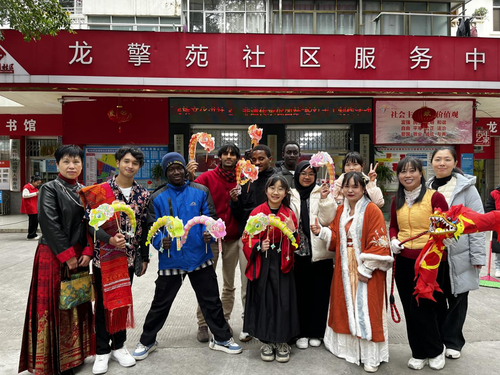 我校国际学生共庆元宵