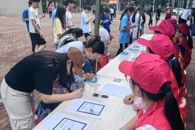 校青年志愿者服务总队开展“安全在心，志愿同行”防灾减灾宣传活动