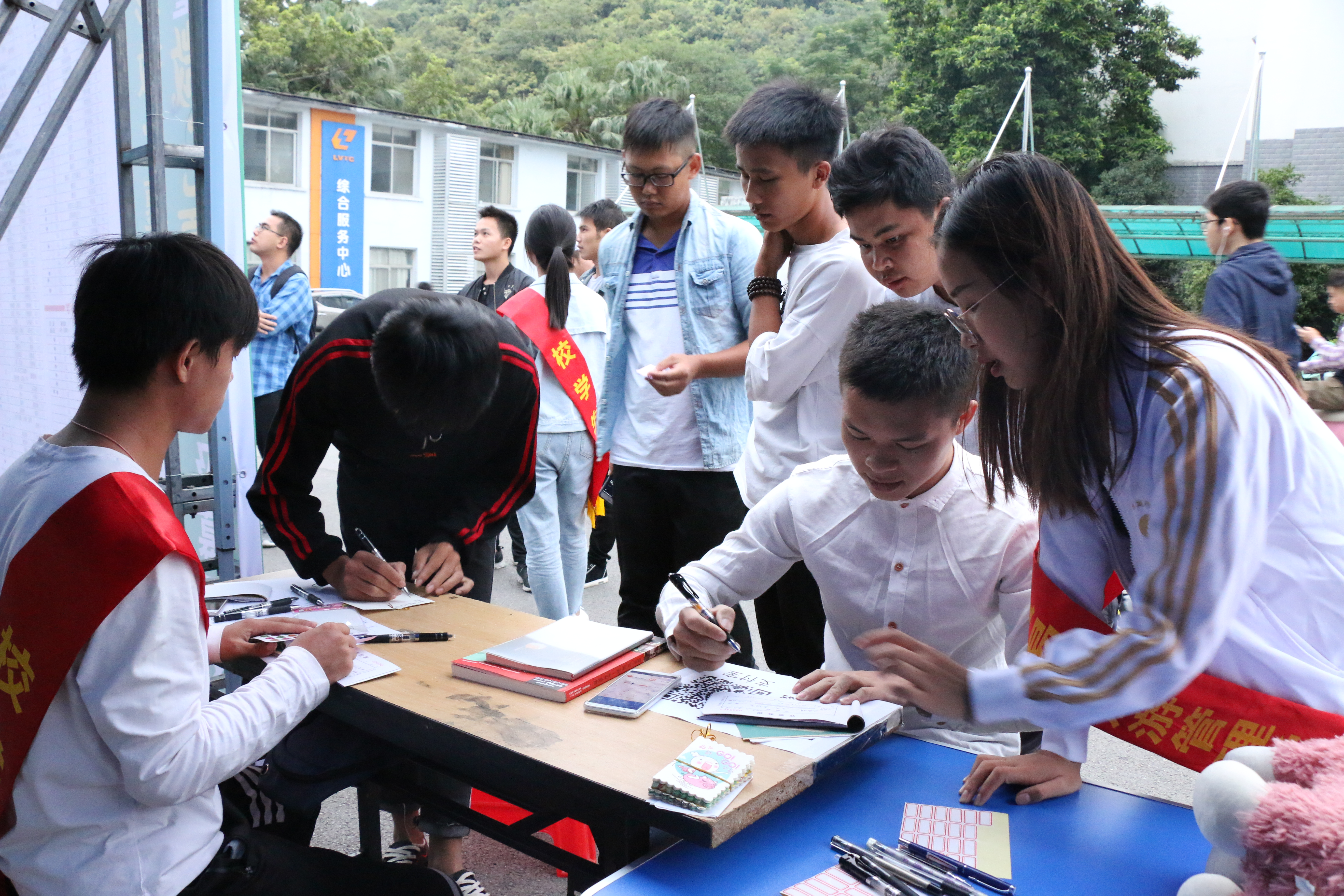 201810101929598927.JPG 201810101929598927.JPG