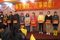 师生共进团圆饭 欢乐祥和迎新春——柳职院举办2011年迎新春联欢留校学生团圆饭活动