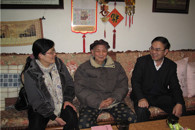 送去温暖，送去关怀——学院开展春节慰问离退休老党员、老干部及重病教职工活动