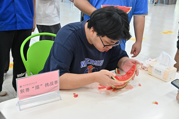 “猴赛‘擂’挑战赛”