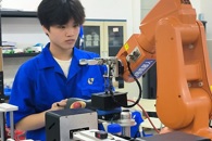 智能制造赛道的“技能追光者”——记机电工程学院2024级优秀学子廖柳昌