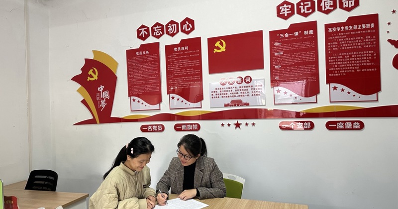 【勤廉榜样】春风化雨十九载 立德树人守初心