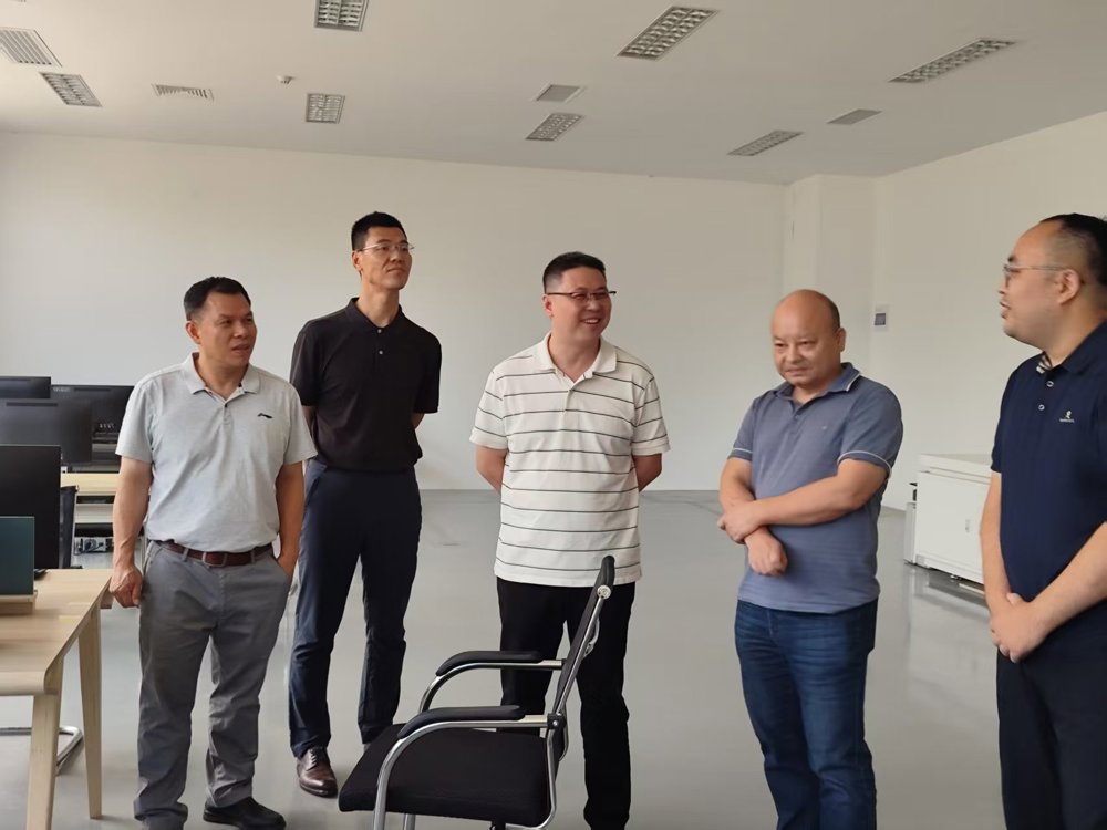 数字化产品设计与开发组