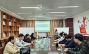 我校召开职业本科教师工作分析会
