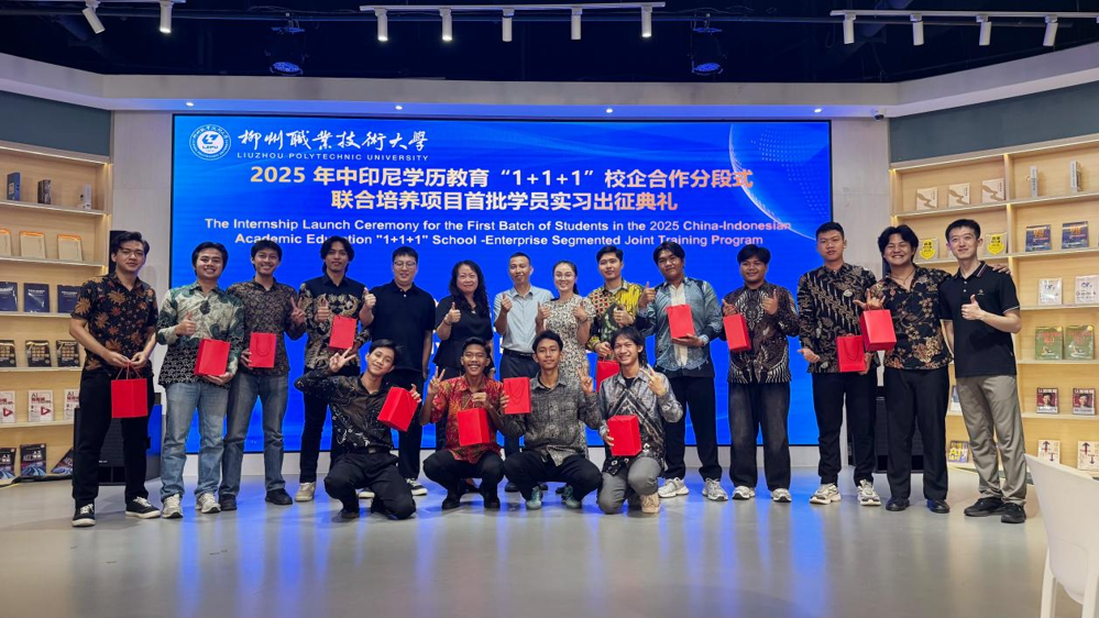 Group Photo for Commemoration