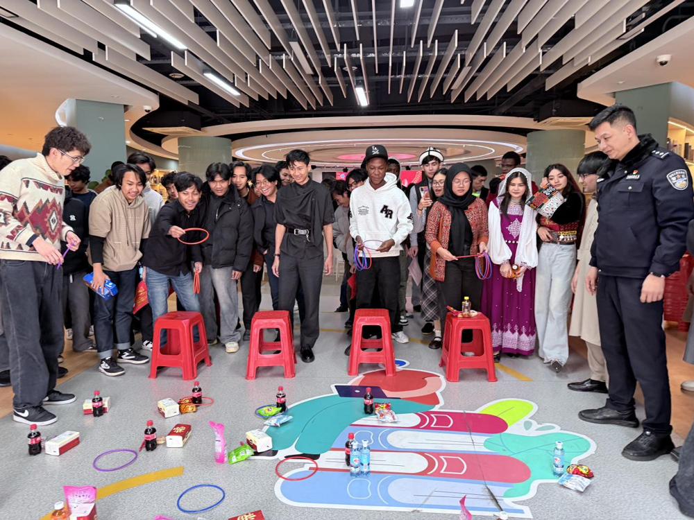 Lucky Ring Toss Activity