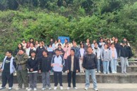 贸易与旅游管理学院开展“方寸观众席，浓浓班级情”主题活动?