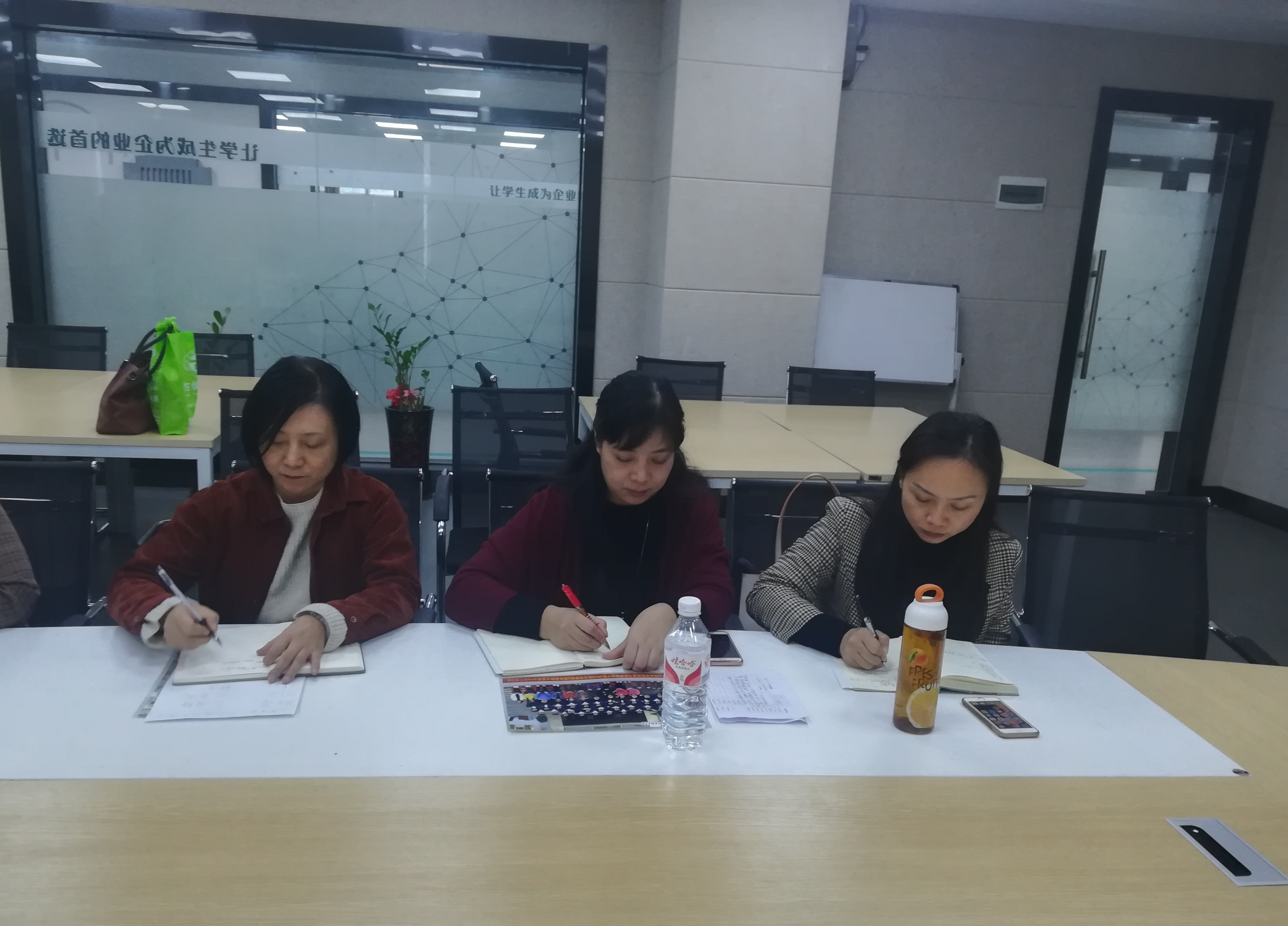 201812011730378319.jpg 201812011730378319.jpg