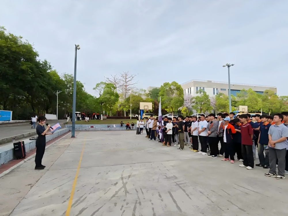 528789ff4610f4c5cfab15d85e0e8c6d-sz_196974