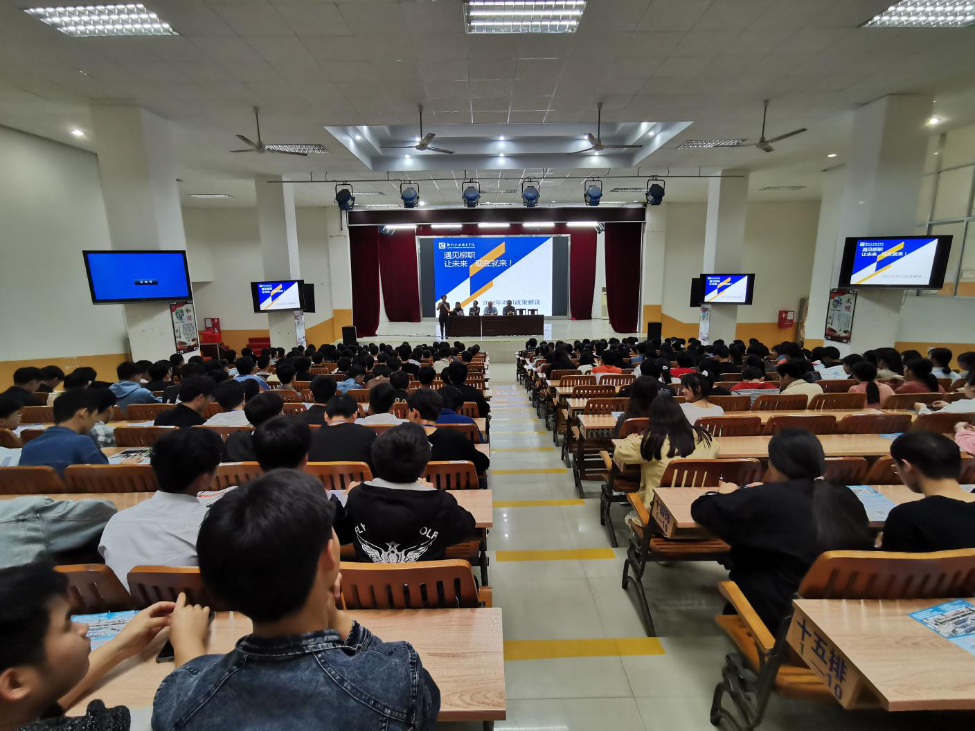 202103121121165605.png 202103121121165605.png