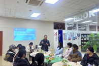 图书馆召开“勤工筑梦，书香赋能”师生交流座谈会