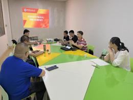 学校数据工作组深入图书馆调研