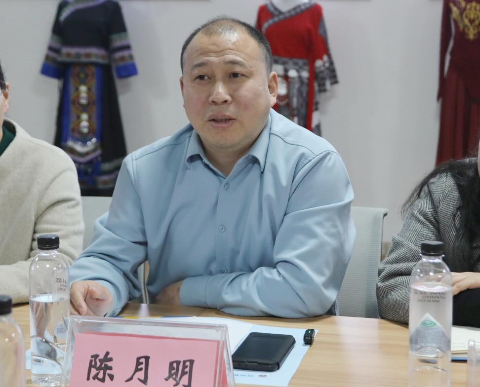 党委学生工作部部长、学生工作处处长（主持工作）陈月明