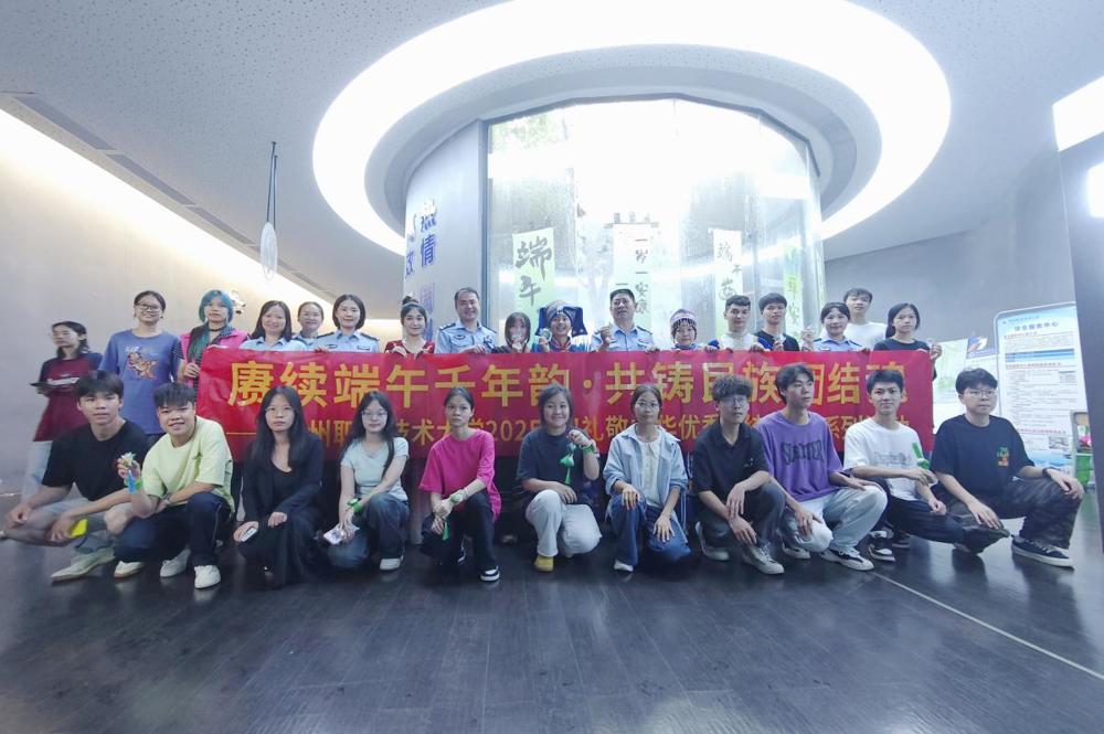 60d5937f6ee990388ee3c2bea837f96