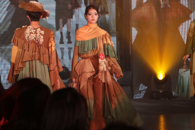 校领导出席艺术学院“染绎未来” 服装专业毕业设计作品展演