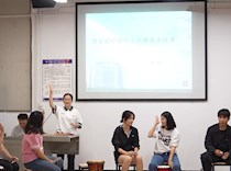 艺术学院开展“心悦‘鼓圈’，‘艺’起行动”音乐心理疗愈沙龙