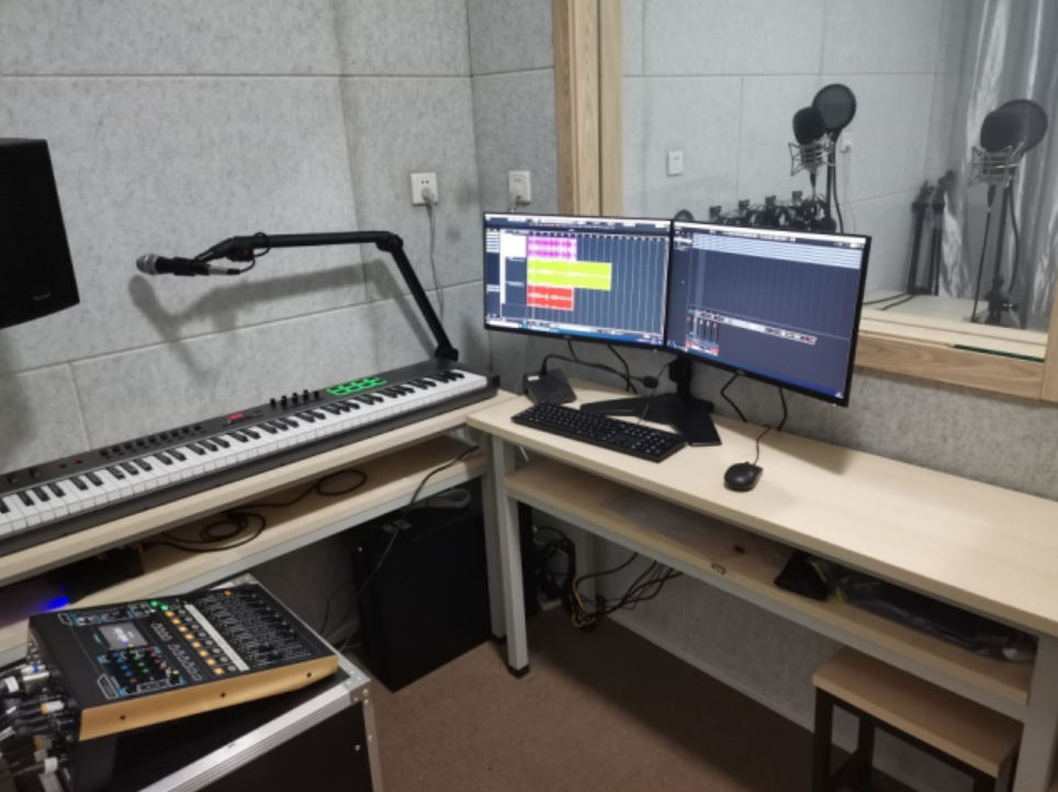 012fbee2c00c4033b7ffa2f968f7155a